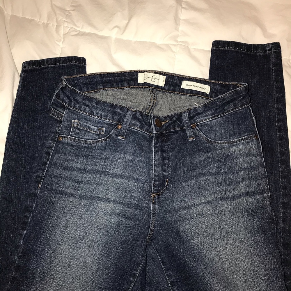 Jessica Simpson* Kiss Me Super Skinny Jeans